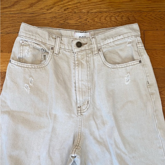 BDG Urban Outfitters Skater Baggy Distressed Khaki/Bone Size 27 Jeans Pants - Picture 6 of 9